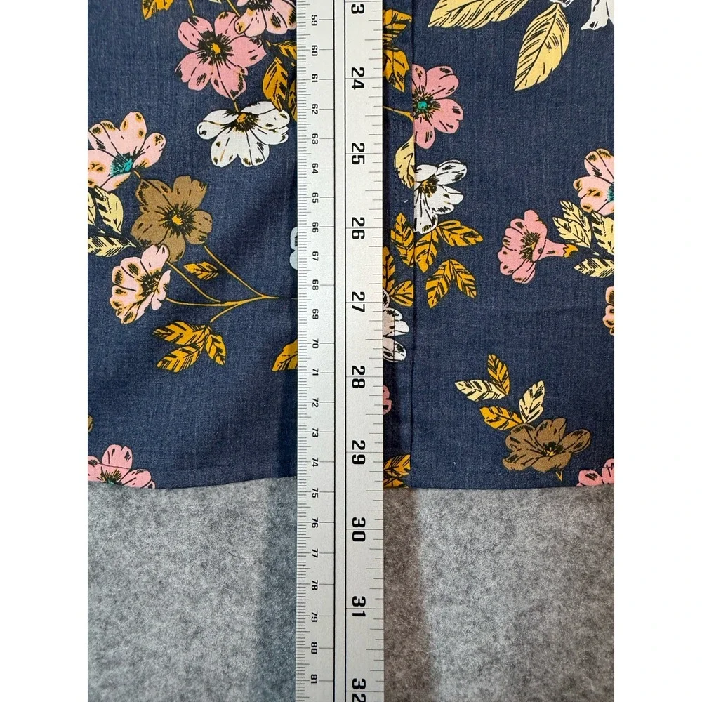 Banana Republic Mens XS Slim Fit Short Sleeve Floral Button Down Shirt Navy Blue